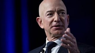 Qui était Jeff Bezos avant Amazon ? (sous titres français)