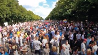 DAS seht ihr nicht auf ARD, ZDF & Co.: So viele Leute waren auf der Corona-Demo in Berlin! (29.08.)