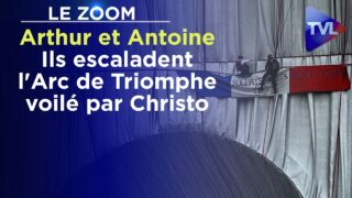 Arthur et Antoine : Ils escaladent l’Arc de Triomphe voilé par Christo – Le Zoom – TVL