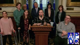 Transport adapté en crise : le PQ dénonce la CAQ – 30 mai 2025