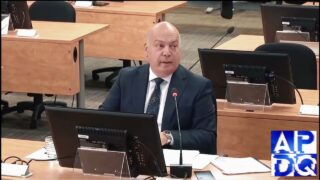 « C’est incroyable qu’on ne se parle pas ! » – Robert Poéti