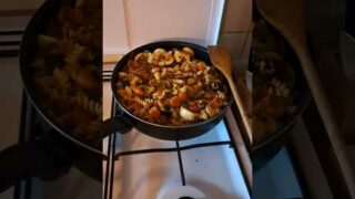 Étape 26 – Lectoure – Marsolan – La Romieu – Préparation du repas 😋 #gr65 #viapodiensis