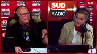 Des manifestants chassés parce qu’ils portent un drapeau français