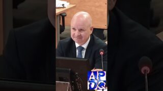 Je me souviens pas  Dit Le secrétaire général du Québec M  Yves Ouellet