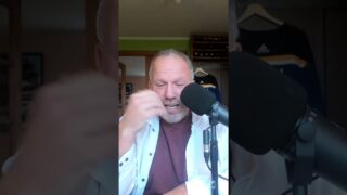 Quand la SQ cogne à ta porte ! Voir commentaires ou descriptif pour l’émission du 1er dec Quand la SQ cogne à ta porte ! Voir commentaires ou descriptif pour l’émission du 1er dec