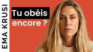Peur du jugement : comment elle gouverne encore tes choix de femme