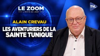 L&rsquo;anneau de la Sainte Tunique: un roman d&rsquo;aventures sur les reliques du Christ – Zoom – Alain Crevau